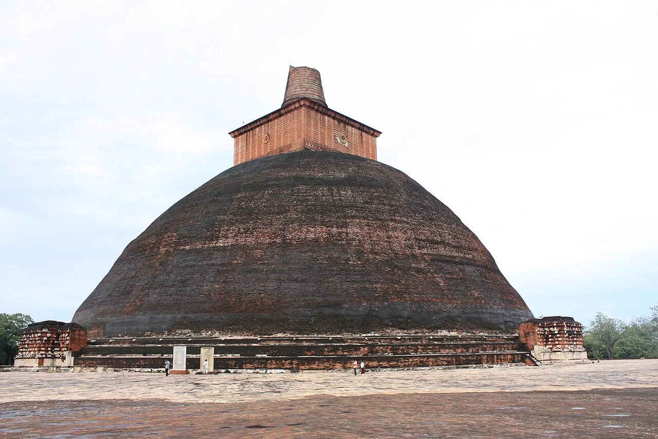 Anuradhapura - Anuradhapura, Jetavanaramaya Dagoba