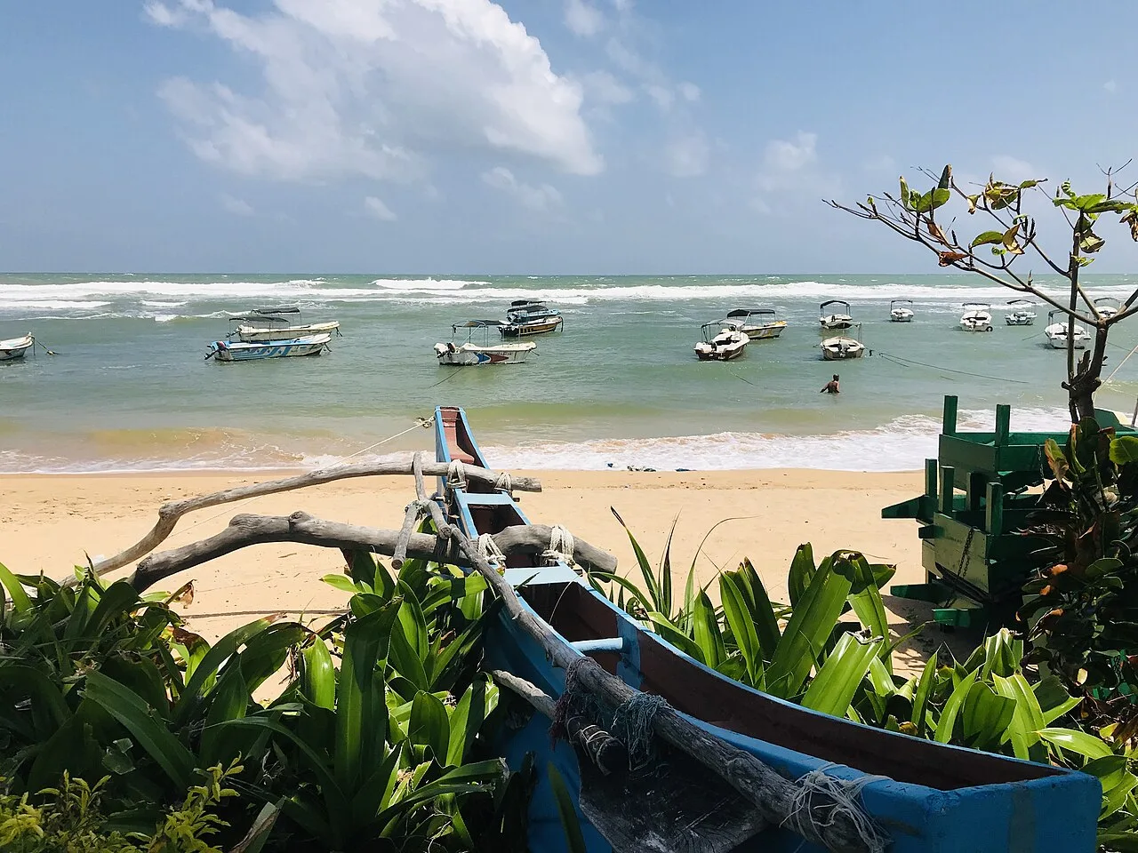 Hikkaduwa - Popular beach with a coral reef for snorkelling, plus glass bottom boat tours. also the second best surfing spot in Sri Lanka